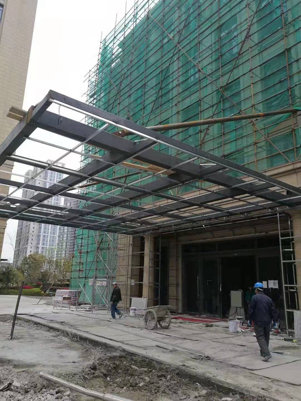 钢结构雨篷